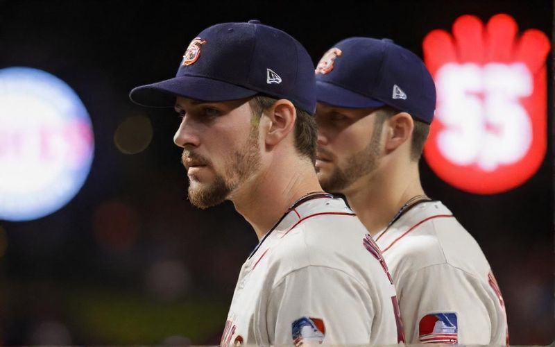 Dodgers honor Alex Vesia with subtle cap tribute