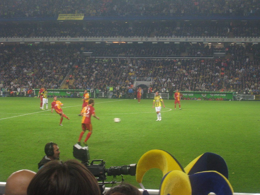 Fenerbahce vs. Galatasaray: Türkiye Cup Clash!