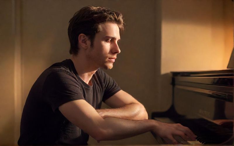 Mod Sun Reflects on Avril Lavigne Split, Finds Growth