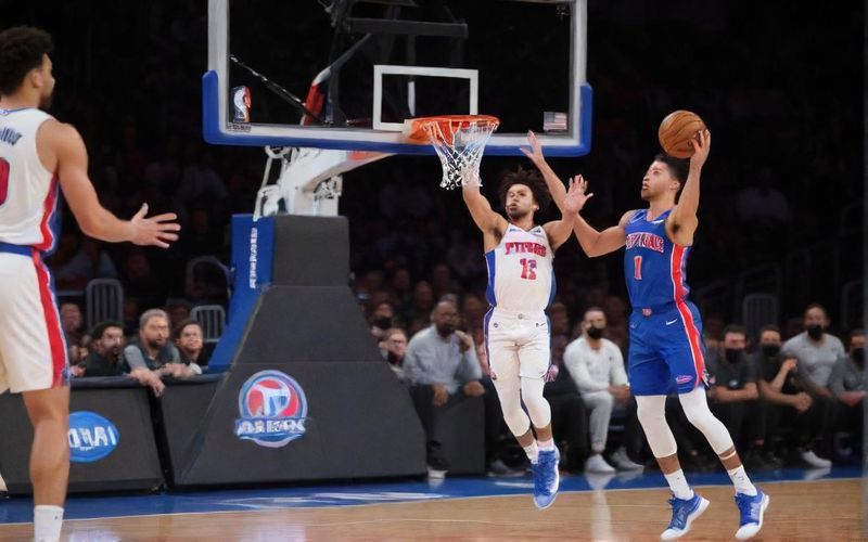 Pistons: Holland Shines With Cunningham, New Skills